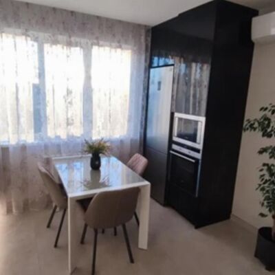 Продажа 	 Харків, Будинок з ротондами Сухумська вул.   11