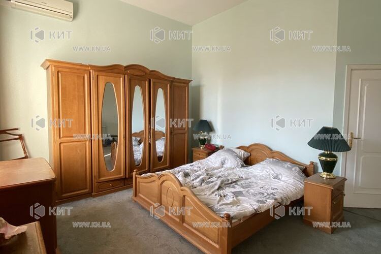 Продаж квартири Харків, Центр, 150м²