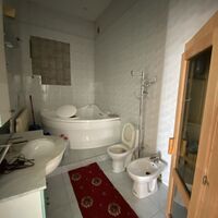Продаж квартири Харків, Центр, 150м²