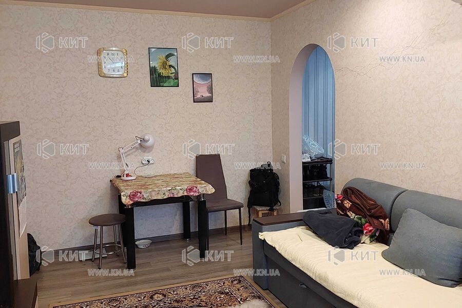 Продажа квартиры Харьков, Гагарина, Спортивная, Защитников, 46м²