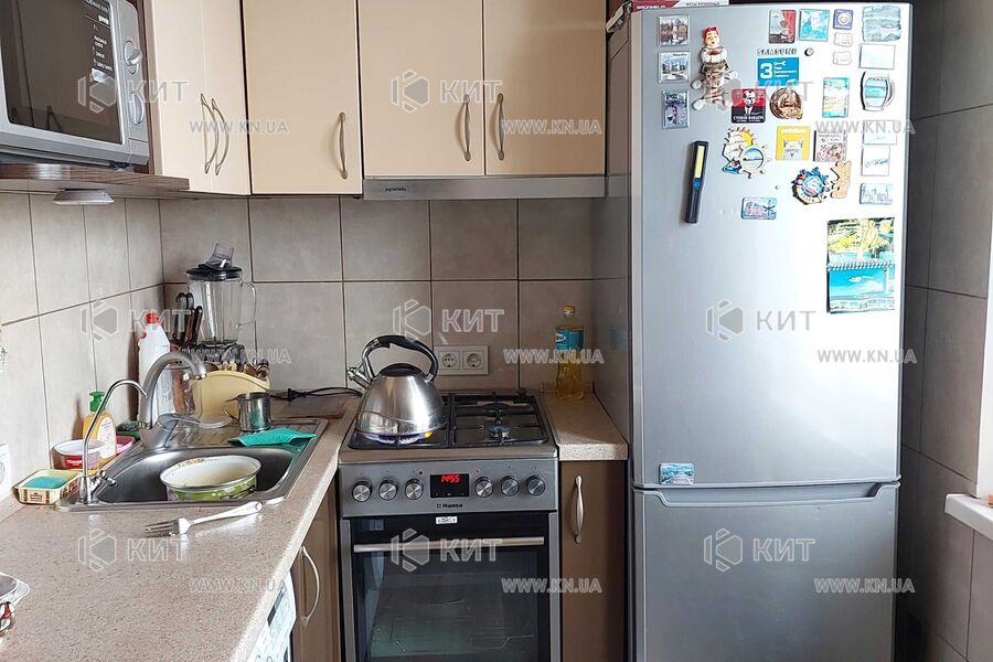 Продажа квартиры Харьков, Гагарина, Спортивная, Защитников, 46м²
