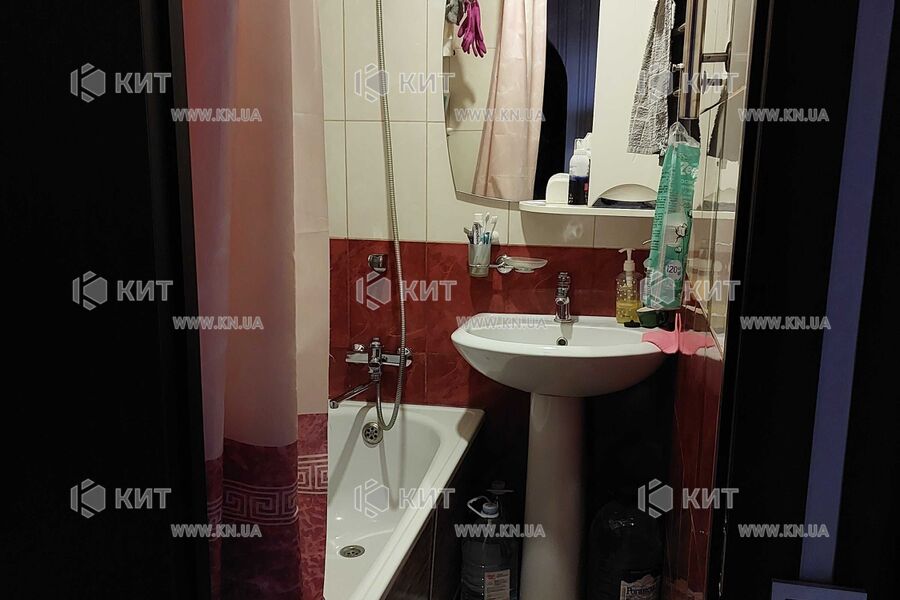 Продажа квартиры Харьков, Гагарина, Спортивная, Защитников, 46м²