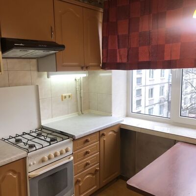 Продажа 	 Харків,  Фесенківська вул.   16