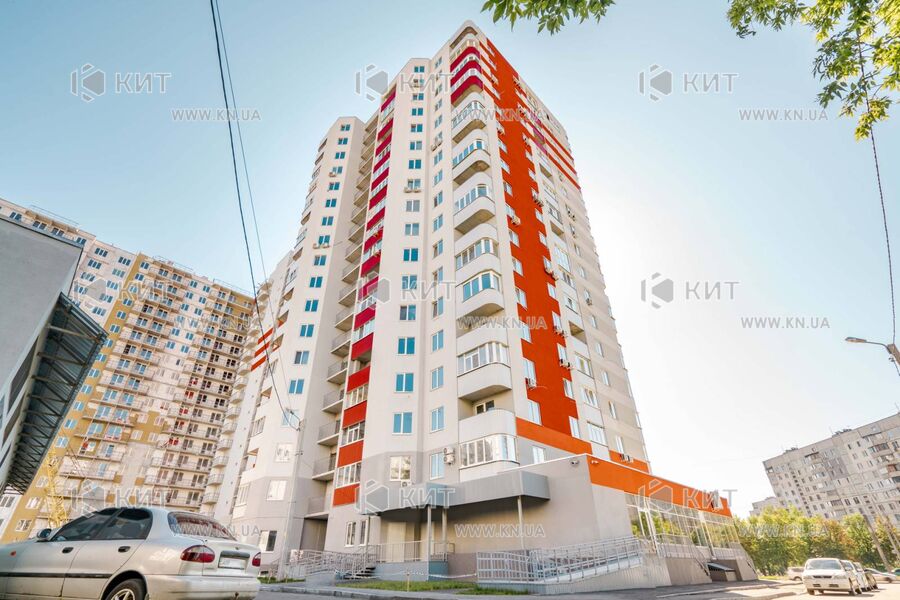 Продаж квартири Харків, Олексіївка, 83м²