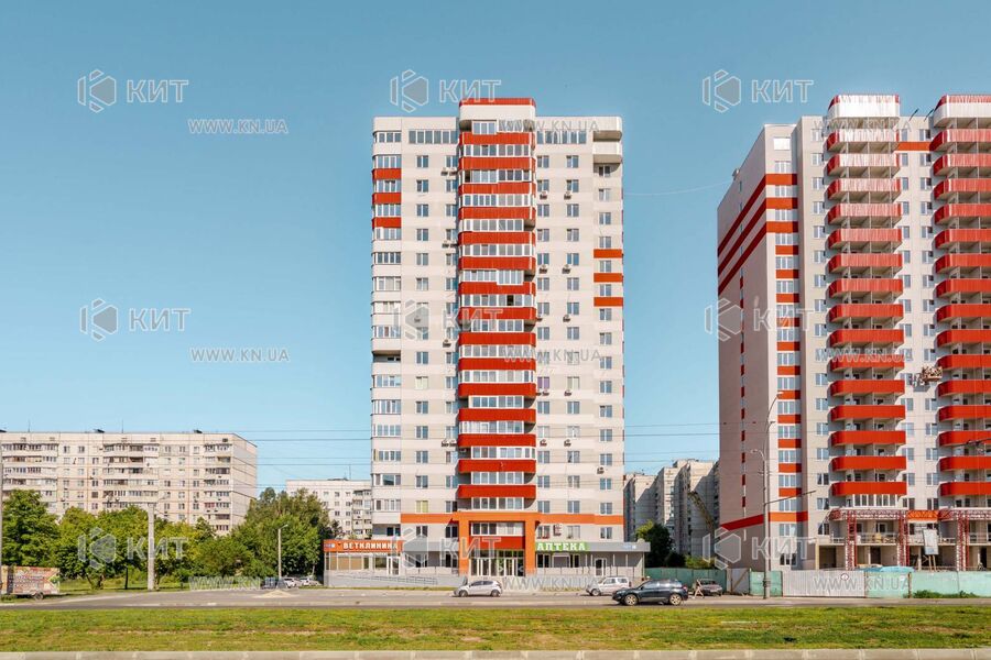 Продаж квартири Харків, Олексіївка, 83м²