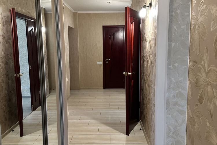 Продажа квартиры Харьков, Алексеевка, 80м²