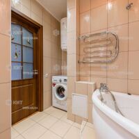 Продаж квартири Харків, Гагаріна, Спортивна, Захисників, 50м²