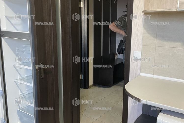 Продажа квартиры Харьков, Алексеевка, 37м²