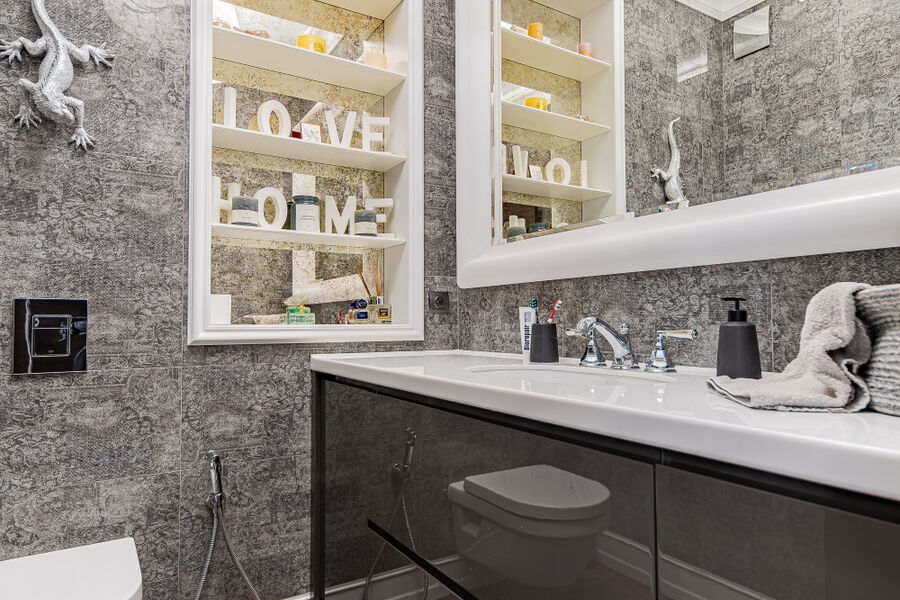 Продаж будинку Харків, Залютино, 250м²