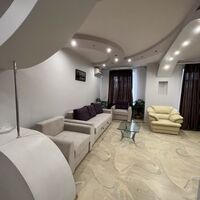 Продажа квартиры Харьков, Центр, 100м²