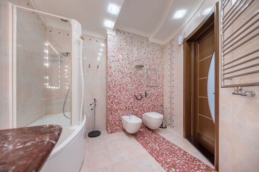 Продажа квартиры Харьков, Павлово Поле, 225м²
