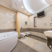 Продажа квартиры Харьков, Павлово Поле, 225м²