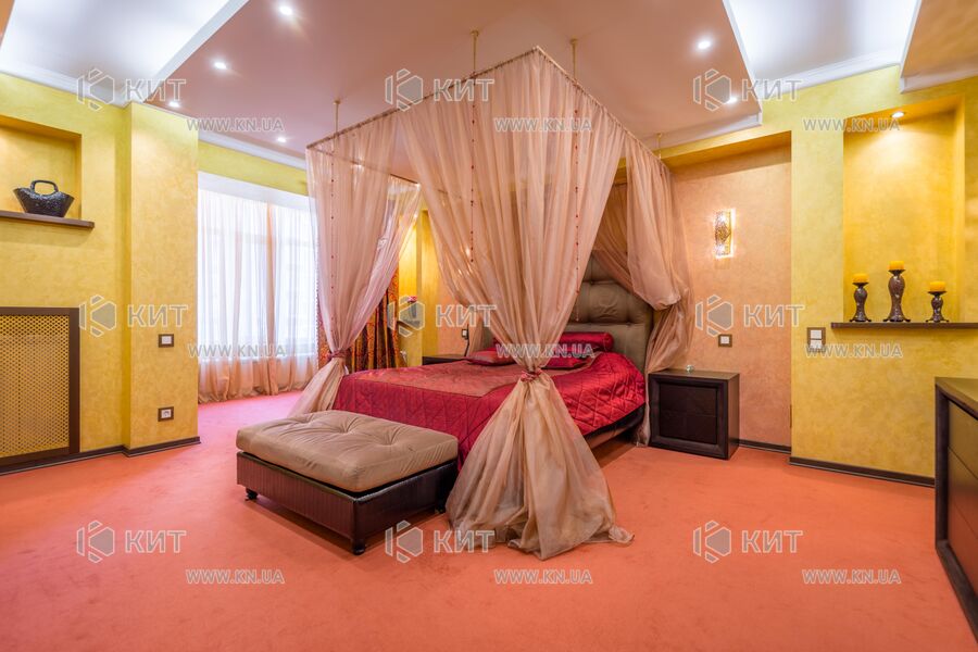Продажа квартиры Харьков, Павлово Поле, 225м²