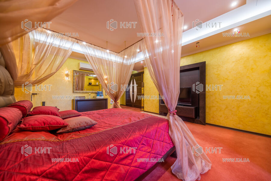 Продажа квартиры Харьков, Павлово Поле, 225м²