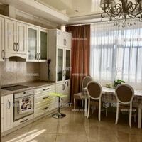 Продаж квартири Харків, Наукова, 65м²