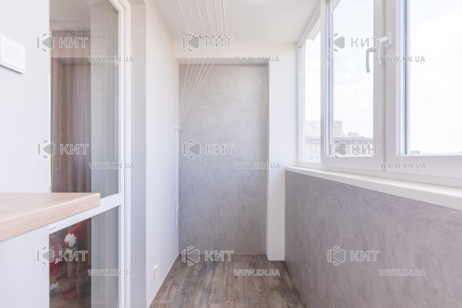 Продажа квартиры Харьков, Спортивная, Гагарина, Защитников, 73м²