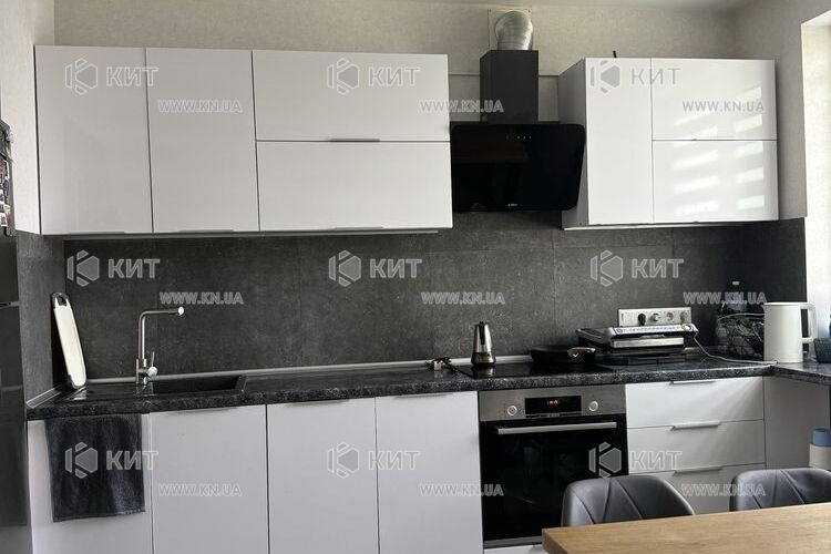 Продаж квартири Харків, ХТЗ, Рогань, 76м²