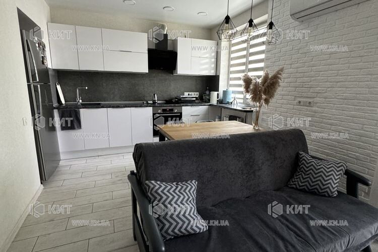 Продаж квартири Харків, ХТЗ, Рогань, 76м²
