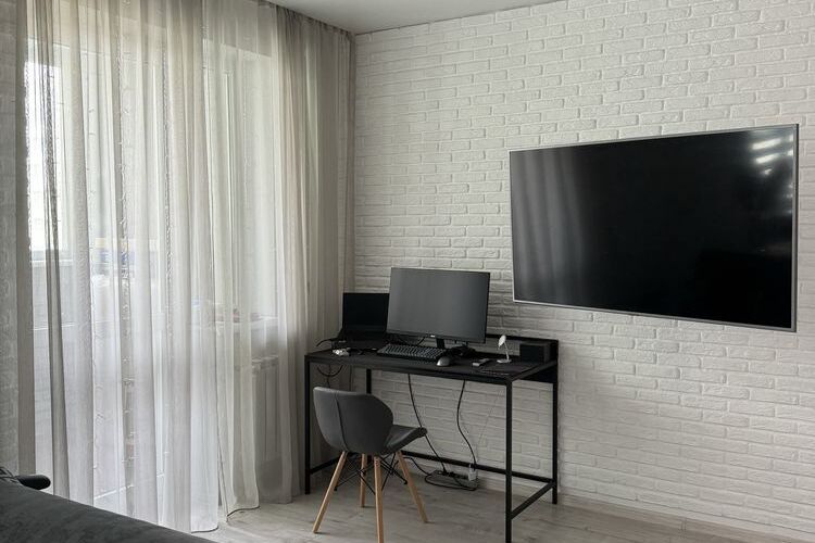 Продаж квартири Харків, ХТЗ, Рогань, 76м²