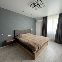 Продаж квартири Харків, ХТЗ, Рогань, 76м²