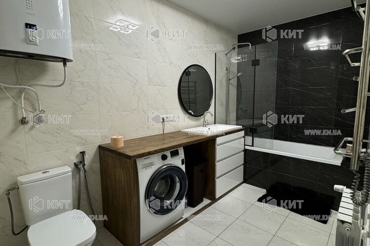 Продаж квартири Харків, ХТЗ, Рогань, 76м²