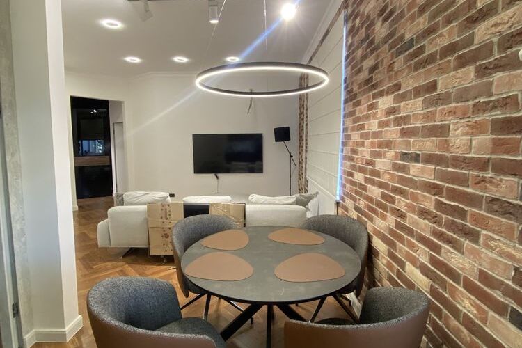 Продаж квартири Харків, Наукова, 127.2м²