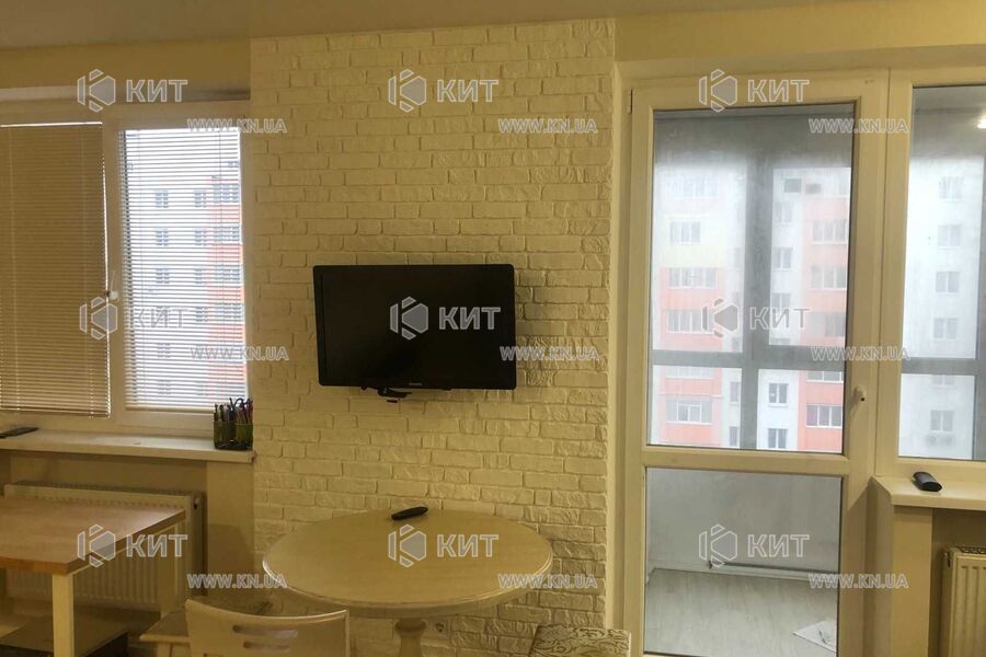 Продаж квартири Харків, ХТЗ, Рогань, 35м²