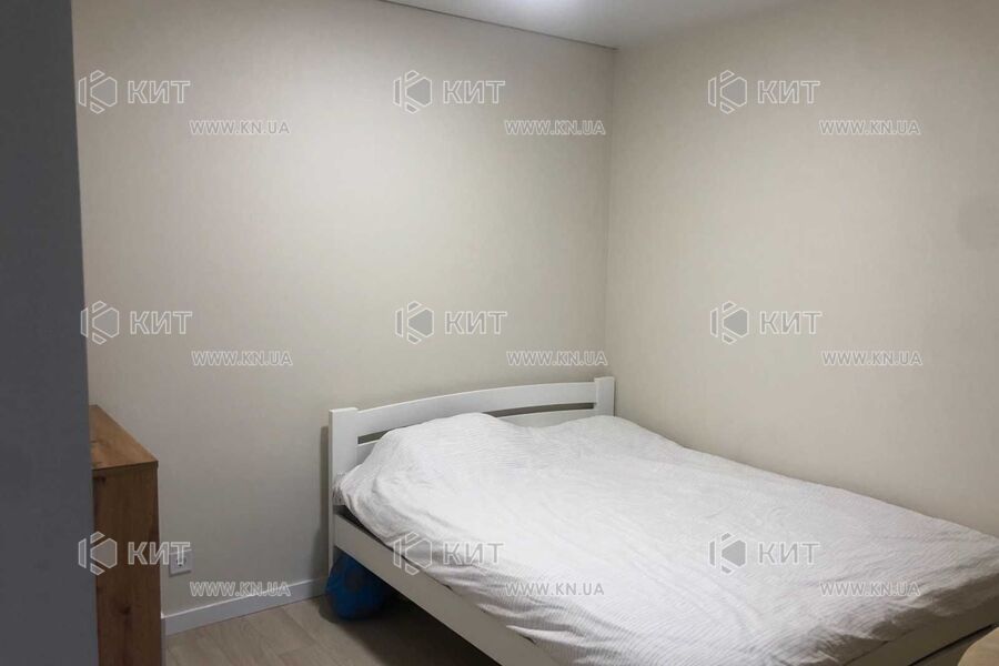 Продаж квартири Харків, ХТЗ, Рогань, 35м²