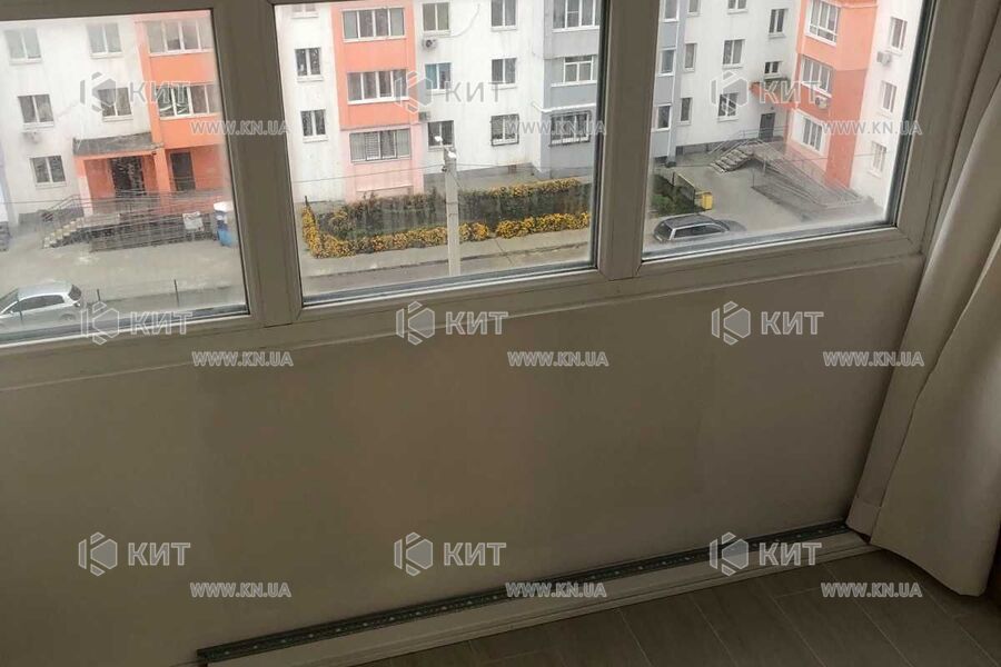 Продаж квартири Харків, ХТЗ, Рогань, 35м²