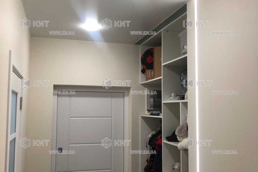 Продаж квартири Харків, ХТЗ, Рогань, 35м²