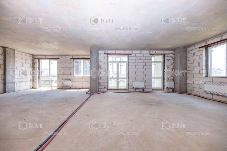 Продаж квартири Харків, Наукова, 107м²