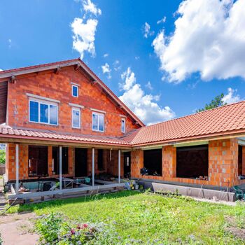 Продаж будинків та таунхаусів - Харків,  Європейська (Новгородська) вул.
