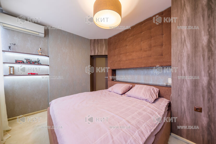 Оренда квартири Харків, Олексіївка, 80м²
