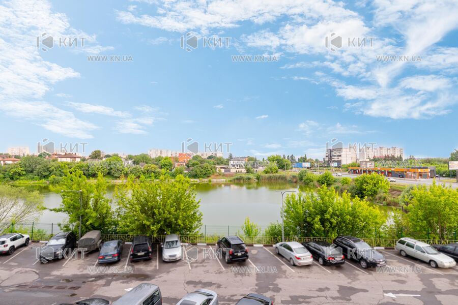 Оренда квартири Харків, Олексіївка, 80м²