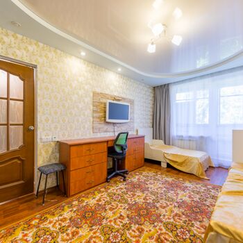 Продажа квартир - Харьков,  Молочная (Кирова) ул.  5