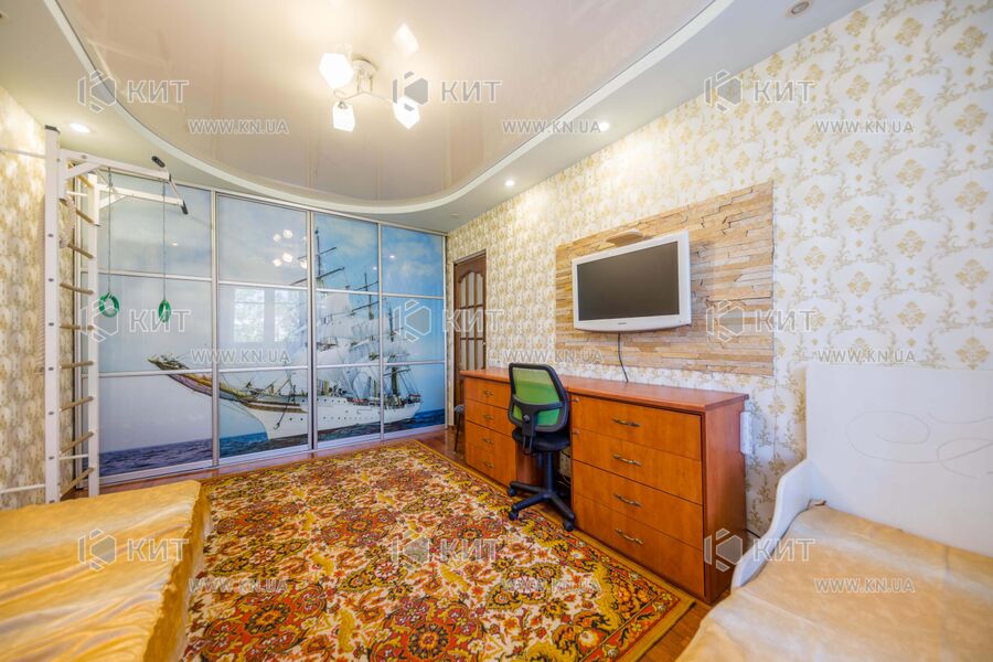 Продажа квартиры Харьков, Гагарина, Спортивная, Защитников, 45.5м²