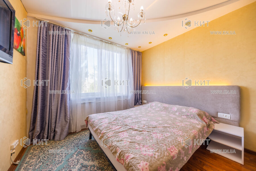 Продажа квартиры Харьков, Гагарина, Спортивная, Защитников, 45.5м²