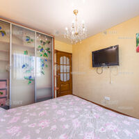 Продажа квартиры Харьков, Гагарина, Спортивная, Защитников, 45.5м²