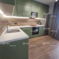 Продаж квартири Харків, ХТЗ, Рогань, 42м²