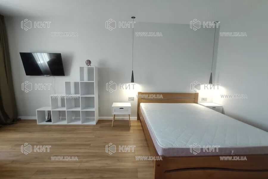 Продаж квартири Харків, ХТЗ, Рогань, 42м²