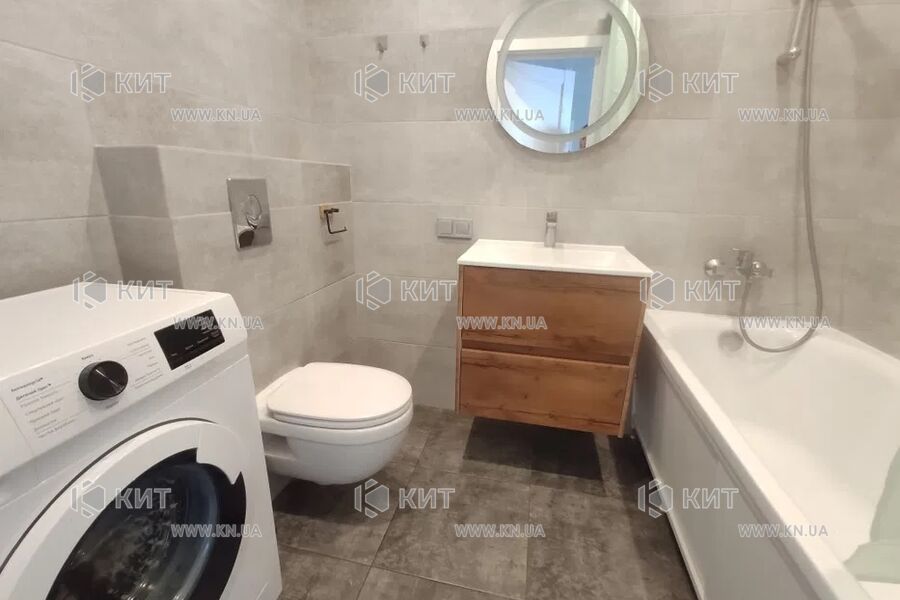 Продаж квартири Харків, ХТЗ, Рогань, 42м²