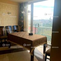 Продажа квартиры Харьков, Площадь Героев Небесной Сотни, 114м²