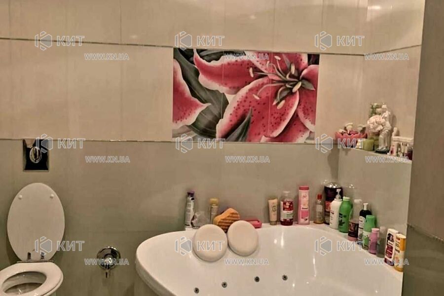 Продажа квартиры Харьков, Площадь Героев Небесной Сотни, 114м²