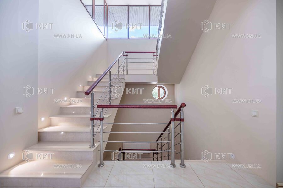 Продажа дома Покотиловка, Покотиловка, 413м²