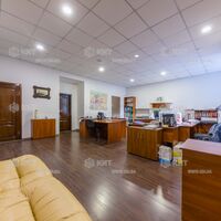 Продажа офиса Харьков, Киевский, 190м²