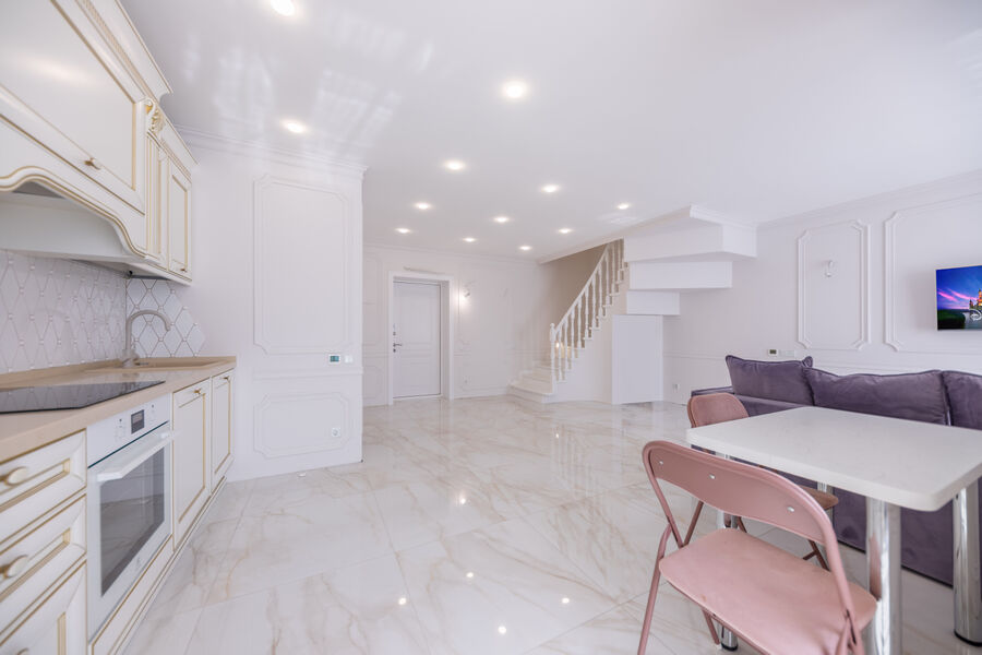 Продажа квартиры Харьков, Новые дома, 78м²