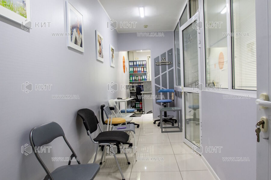 Продаж магазину Харків, ТРК Україна, 71.5м²