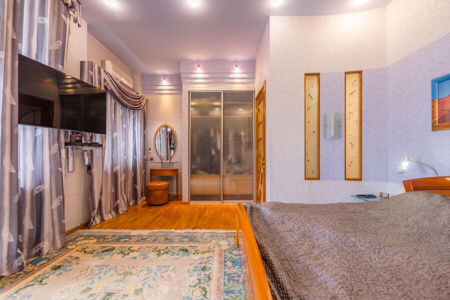Продажа квартиры Харьков, Центр, 245м²