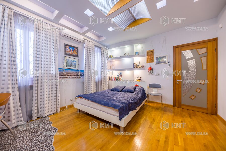 Продажа квартиры Харьков, Центр, 245м²