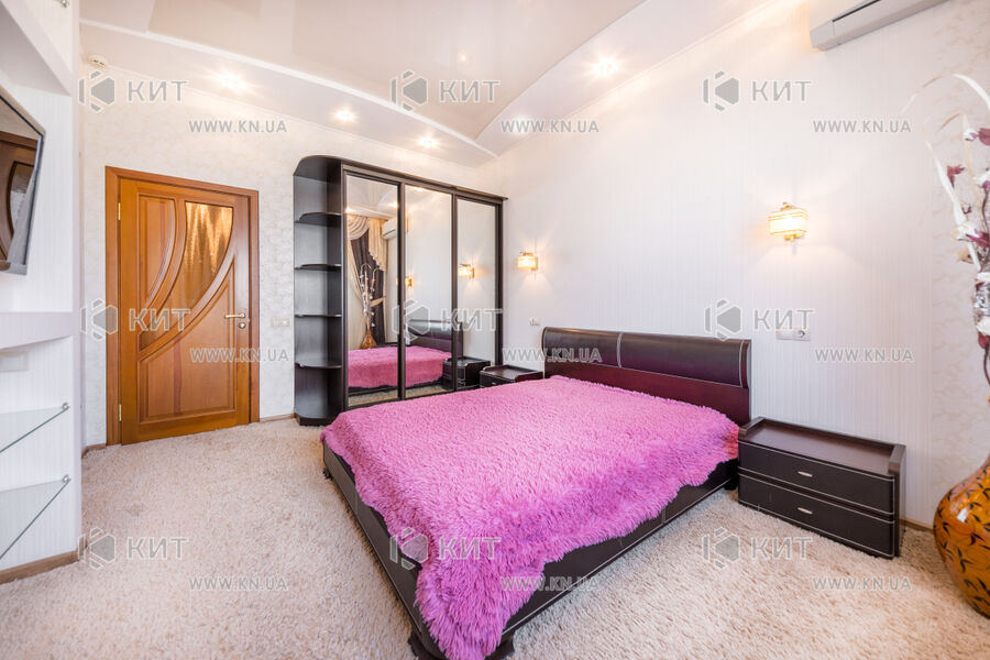 Продажа квартиры Харьков, Павлово Поле, 120м²